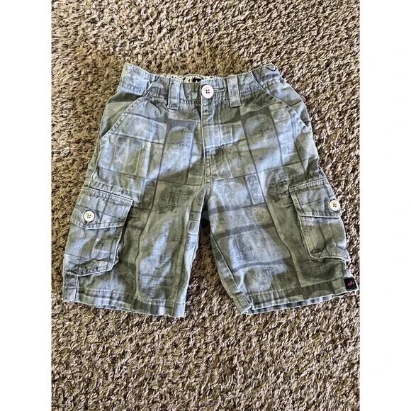 Gray Cargo Shorts - Picture 1 of 5